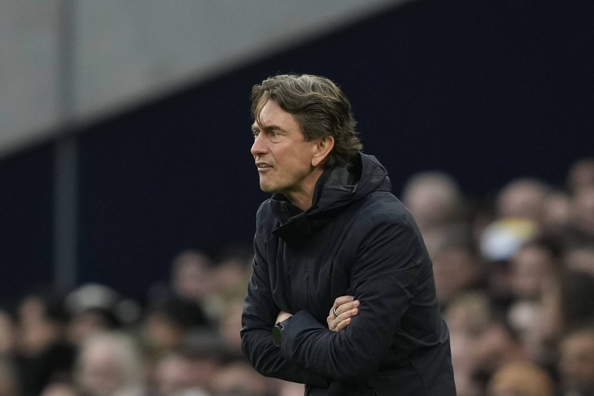 开云体育-英媒：弗兰克仍处在帅位危机中，助教海廷加是热刺临时主帅首选