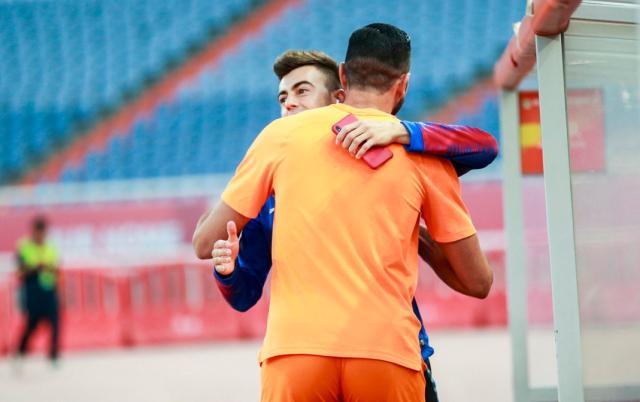 开云体育-中超旧将意甲首次相遇 佩莱造点受伤沙拉维4射0中